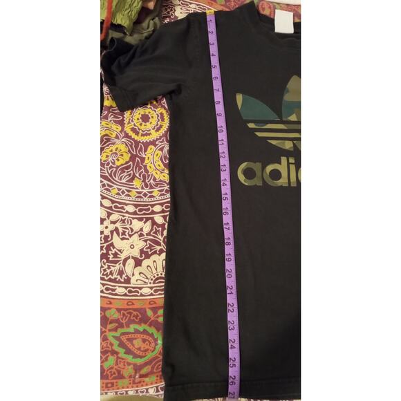 Adidas Men’s Black Camo Logo Graphic T-Shirt Size M Streetwear Athletic Tee - Picture 7 of 7